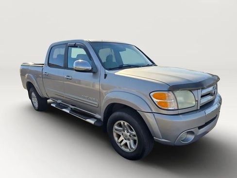 Used 2004 Toyota Tundra SR5 AWD/4WD image 4