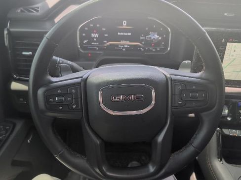 Used 2025 GMC Sierra 1500 AT4 w/ AT4 Premium Package AWD/4WD image 25