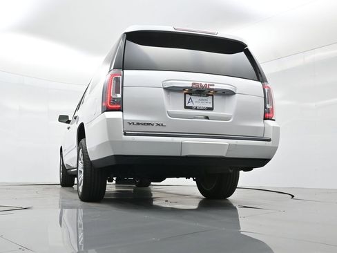 Used 2020 GMC Yukon XL Denali w/ Open Road Package image 49