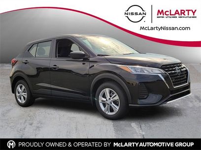 New 2025 Nissan Kicks S
