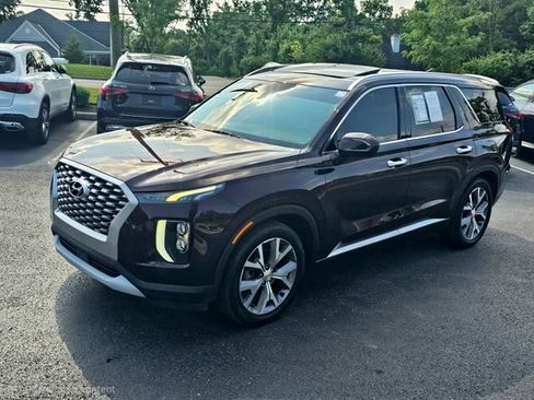 Used 2021 Hyundai Palisade SEL FWD image 3