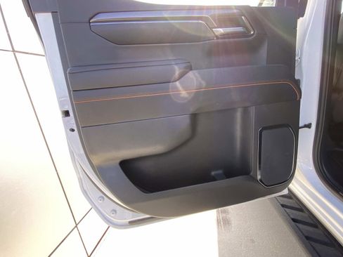 Used 2023 GMC Sierra 1500 AT4 w/ AT4 Premium Package image 12