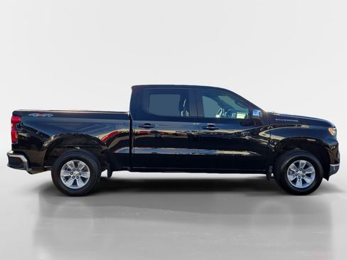 Used 2025 Chevrolet Silverado 1500 LT AWD/4WD image 6