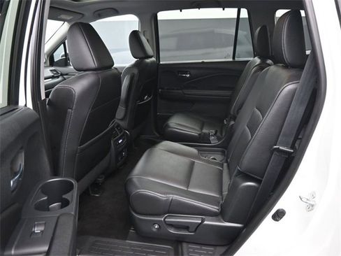 Used 2022 Honda Pilot Touring image 35