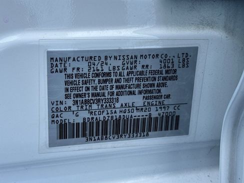 Used 2024 Nissan Sentra SV FWD image 21