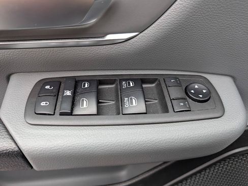Used 2019 RAM 1500 Big Horn AWD/4WD image 34