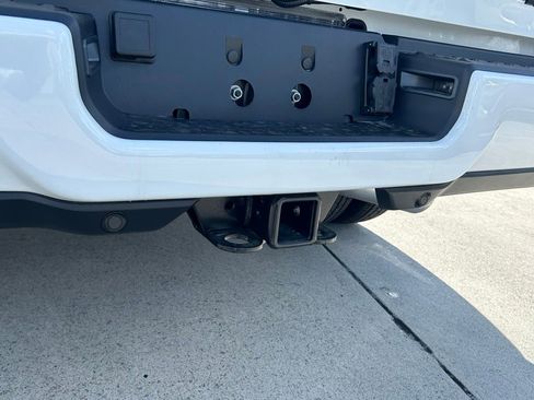 New 2025 RAM 3500 Limited image 29