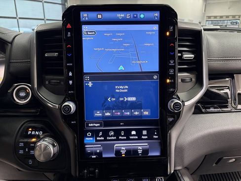 Used 2025 RAM 1500 Laramie w/ Night Edition image 4