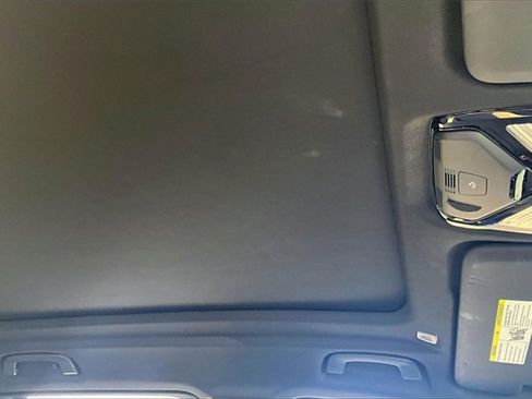 Used 2022 BMW X5 sDrive40i w/ Premium Package image 28