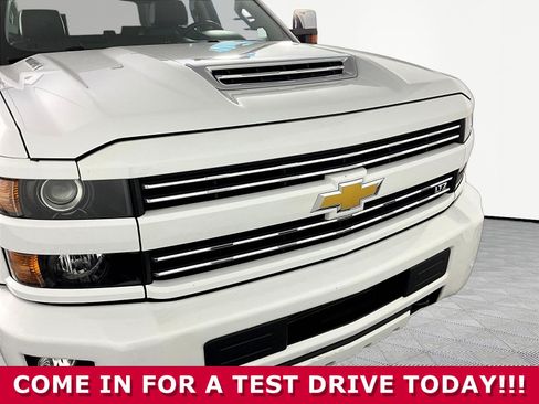 Used 2018 Chevrolet Silverado 2500 LTZ w/ Duramax Plus Package AWD/4WD image 30