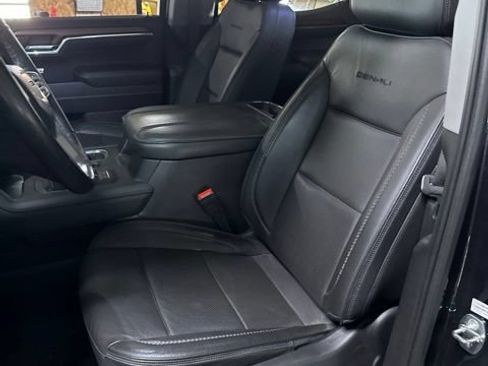 Used 2023 GMC Sierra 1500 Denali w/ Denali Reserve Package AWD/4WD image 5