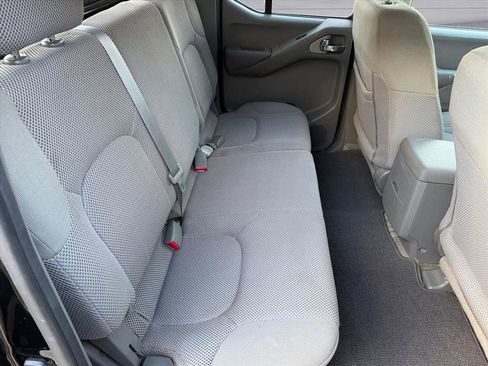 Used 2017 Nissan Frontier SV w/ SV Value Truck Package image 19