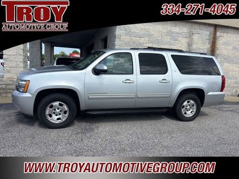 Used 2013 Chevrolet Suburban LT w/ Luxury Package image 3