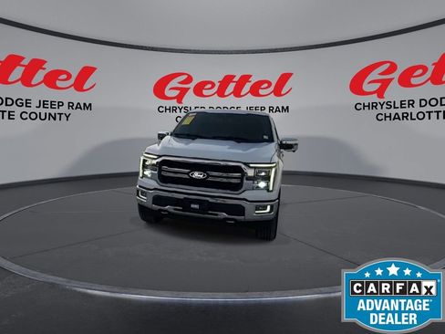 Used 2024 Ford F150 Lariat w/ FX4 Off-Road Package image 3