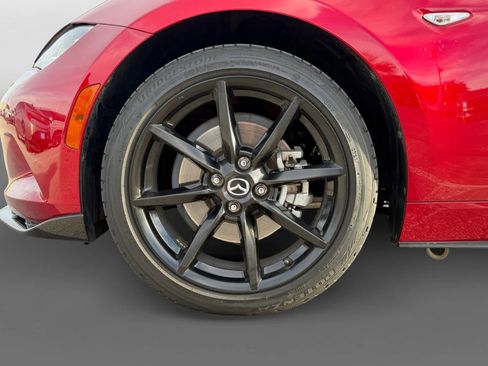 Used 2021 MAZDA MX-5 Miata RF Club image 9