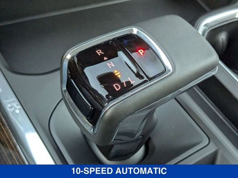 New 2026 GMC Sierra 1500 Elevation image 26