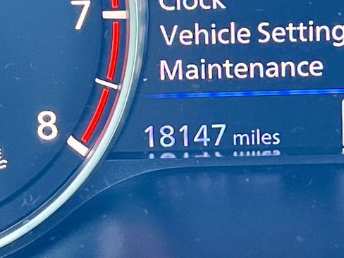 Used 2025 Nissan Altima 2.5 SV image 40