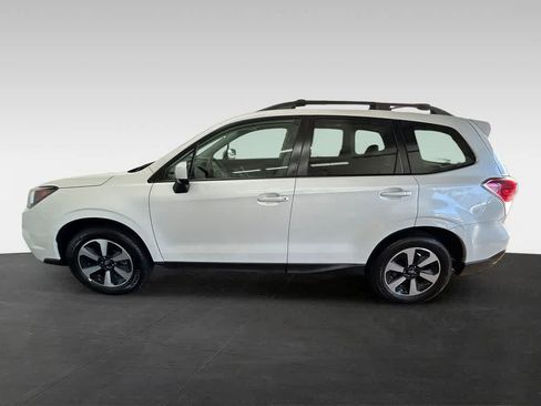 Used 2018 Subaru Forester 2.5i Premium AWD/4WD image 3