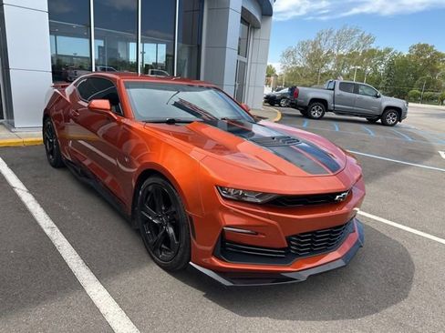 Used 2023 Chevrolet Camaro SS RWD image 3