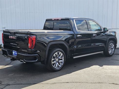 Used 2024 GMC Sierra 1500 Denali w/ Denali Reserve Package image 5