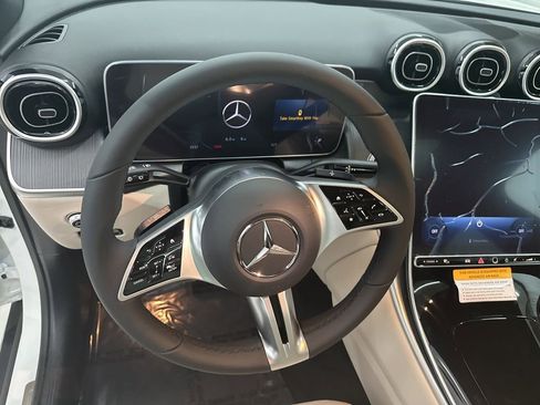 New 2026 Mercedes-Benz GLC 300 image 10