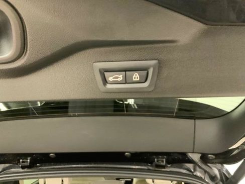 Used 2019 BMW X5 xDrive40i AWD/4WD image 38