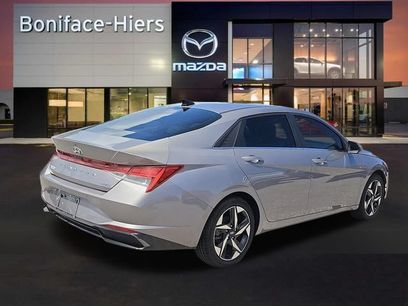 Used 2023 Hyundai Elantra Limited