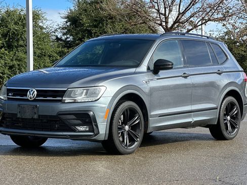 Used 2019 Volkswagen Tiguan SEL R-Line image 8