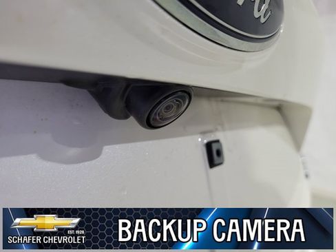 Used 2018 Ford Escape SE w/ SE SYNC Package image 8