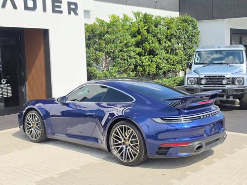 Used 2022 Porsche 911 Carrera RWD image 3