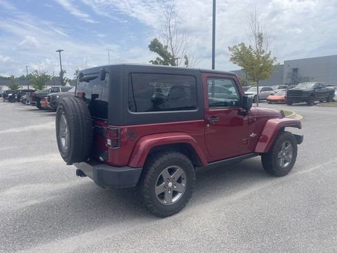 Used 2013 Jeep Wrangler Sport AWD/4WD image 5