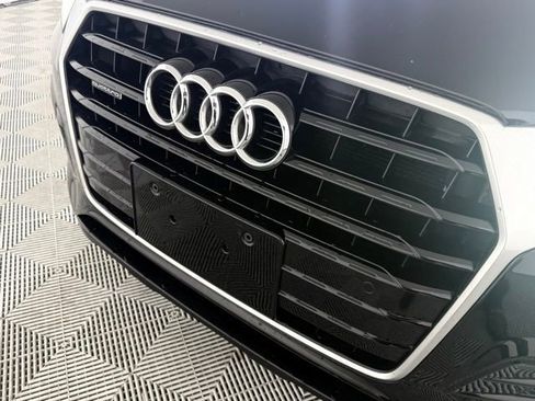 Used 2018 Audi Q3 2.0T Premium image 33