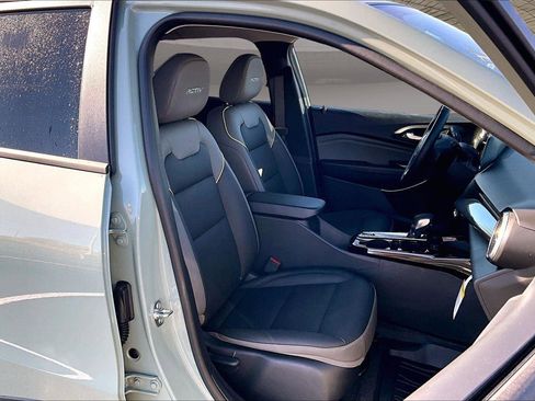 New 2026 Chevrolet Trax ACTIV w/ Sunroof Package image 12