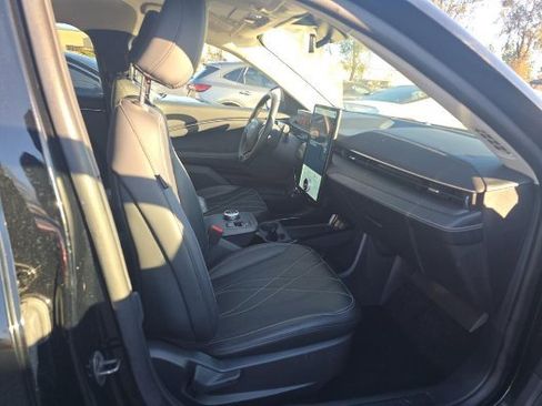 Used 2024 Ford Mustang Mach-E Select image 8