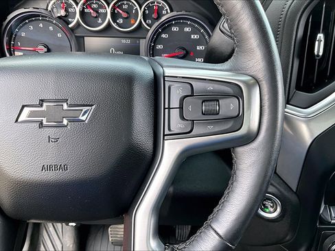 Used 2022 Chevrolet Silverado 1500 LT Trail Boss w/ Safety Package image 19