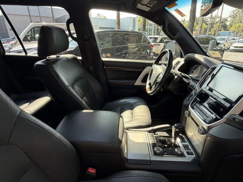 Used 2021 Toyota Land Cruiser Heritage Edition AWD/4WD image 46