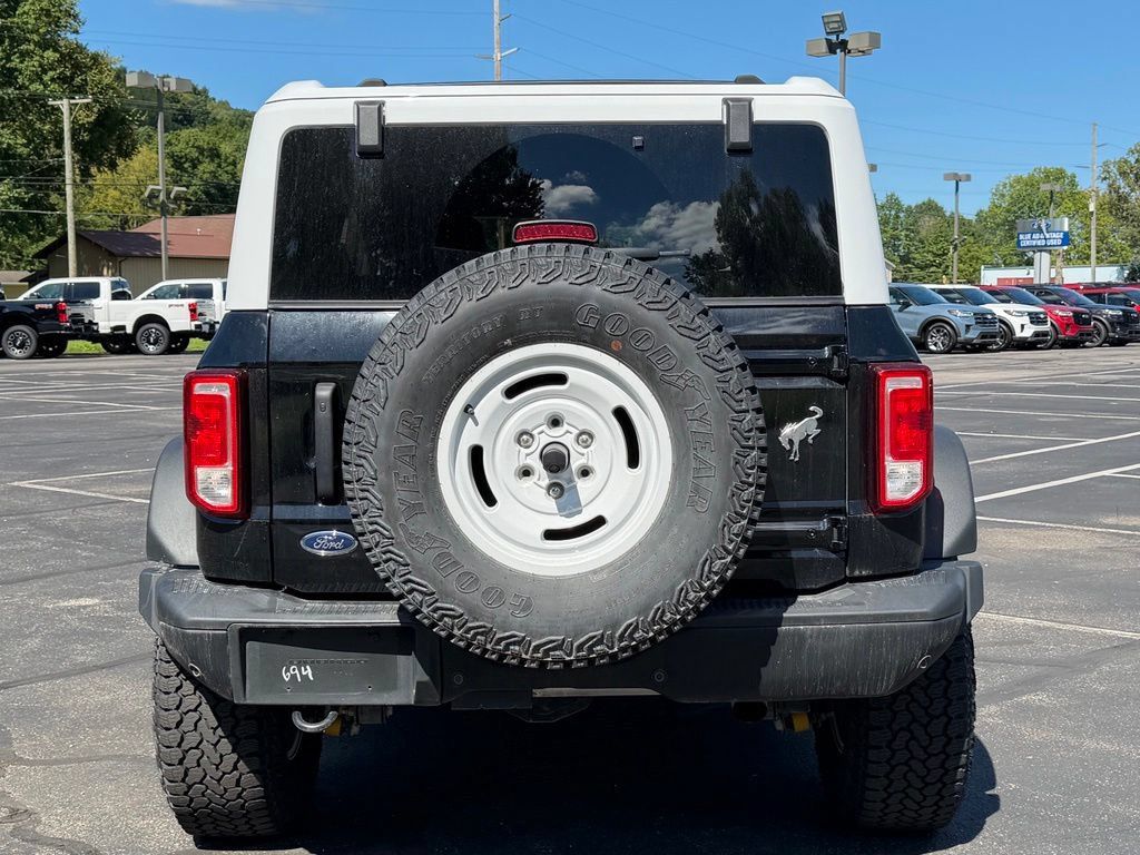 Used 2025 Ford Bronco Heritage Edition AWD/4WD image 7