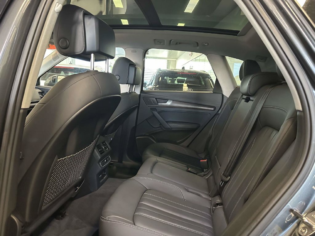 Used 2023 Audi Q5 2.0T Premium Plus AWD/4WD image 14