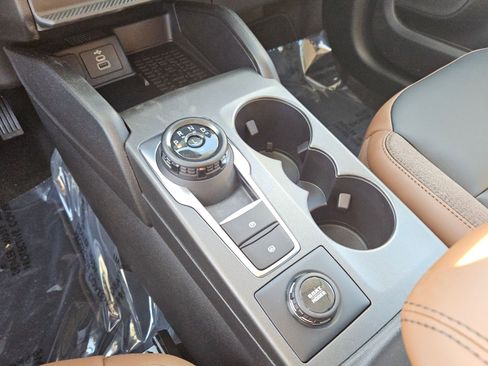 New 2025 Ford Bronco Sport Outer Banks w/ Outer Banks Tech Package+ image 9