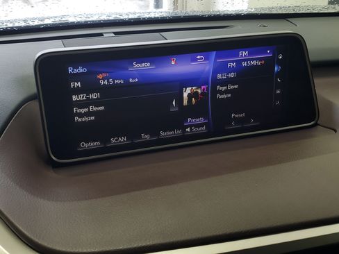 Used 2019 Lexus RX 350 FWD w/ Navigation Package image 26