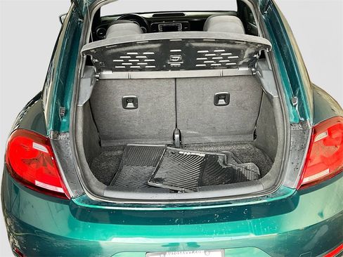 Used 2018 Volkswagen Beetle 2.0T S image 23