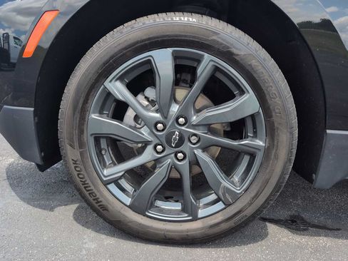 Used 2023 Chevrolet Equinox RS FWD image 31
