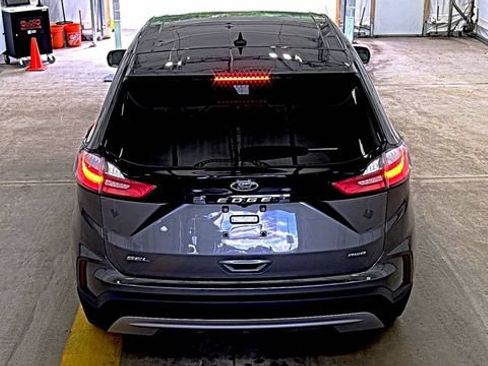 Used 2023 Ford Edge SEL w/ Convenience Package AWD/4WD image 4