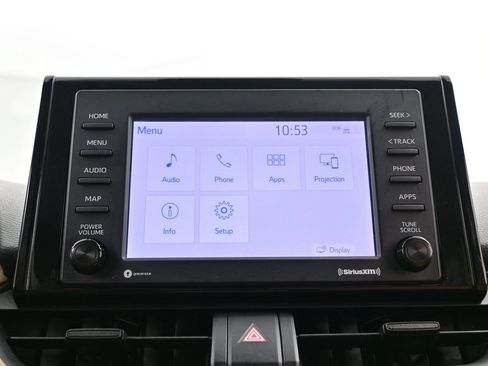 Used 2021 Toyota RAV4 XLE AWD/4WD image 18