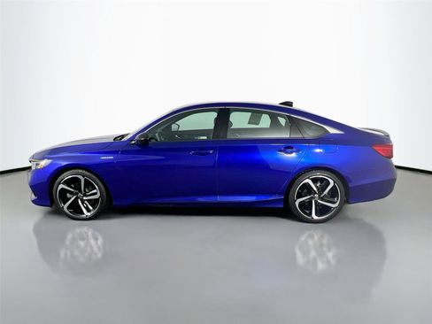 Used 2022 Honda Accord Sport image 3