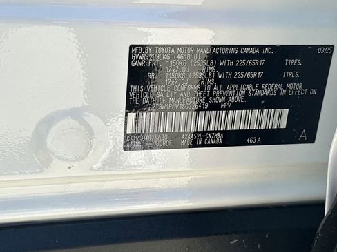 Certified 2025 Toyota RAV4 XLE image 30