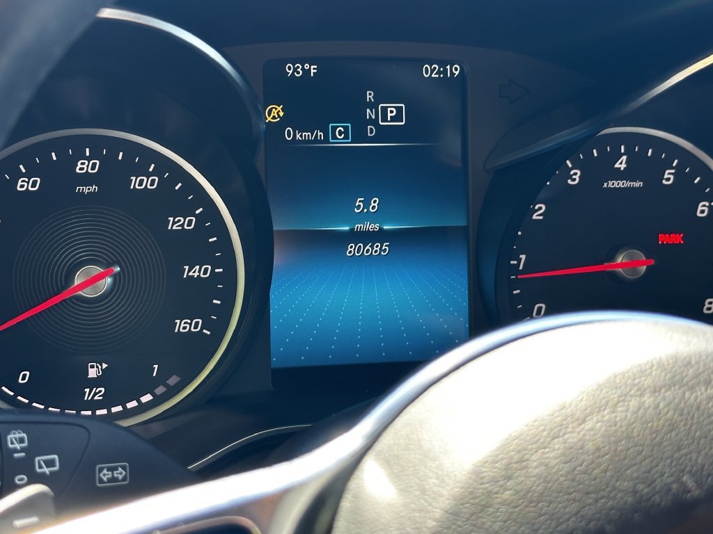 Used 2020 Mercedes-Benz GLC 300 4MATIC image 30