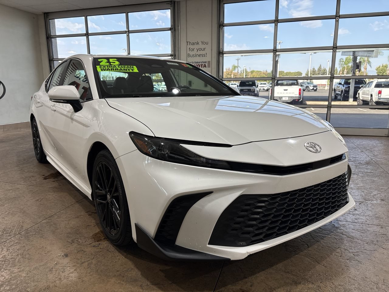 Certified 2025 Toyota Camry SE FWD image 4