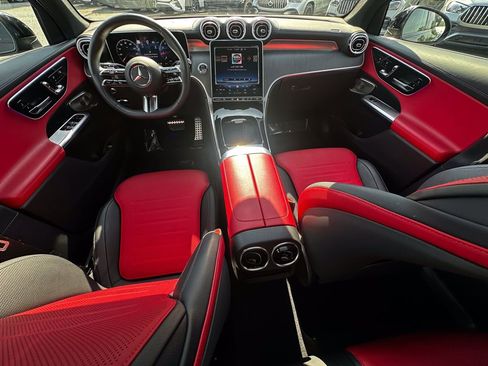 Certified 2025 Mercedes-Benz GLC 300 4MATIC image 27
