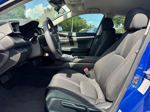 Used 2019 Honda Civic LX image 7